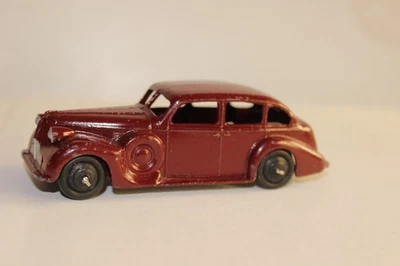 1947-50  Dinky Toys  39d Buick Viceroy Saloon - Image 1 of 4