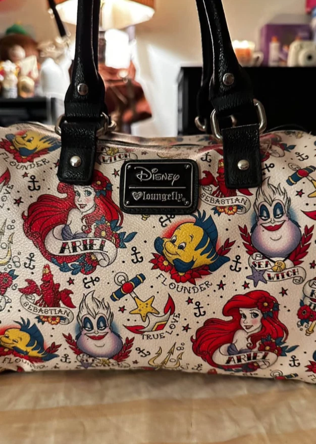 Cartera Loungefly Bandolera Sirenita Disney Ariel Bolso de Mano Tatuaje Raro Nuevo sin Etiquetas Foto 1 de 1
