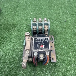 furnas 16dc35ac8 Motorstarter - Bild 1 von 7