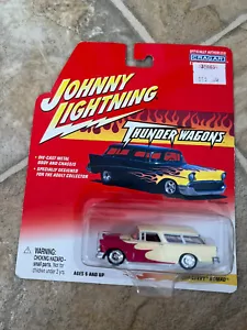 Johnny Lightning 1955 Chevy Nomad Thunder Wagons - Picture 1 of 1