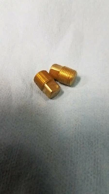BRASS PLUG 1/8" NPT WITH SQUARE HEAD LOT OF 2 NNB - Image 1 of 3
