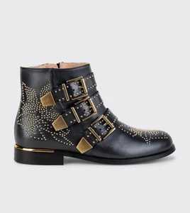 Bota Chloé Susanna de Cuero con Tachuelas, Tachuelas Negras/Doradas, Zapato Infantil NUEVO - Imagen 1 de 8