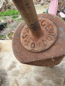 Antique Grain Scoop. Savage, London. - Picture 1 of 6