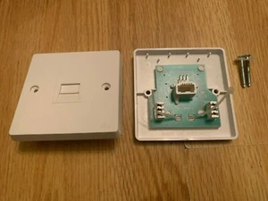 Prise téléphone neuve - extension esclave secondaire Tenby pour BT Sky TalkTalk - Photo 1/1
