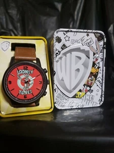 WB LOONEY TOONS Bugs Bunny Analog Watch In Collectible Tin NWT (Needs A Battery) - Picture 1 of 3