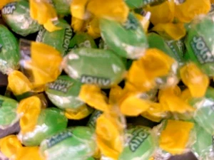 JOLLY RANCHER *ZERO SUGAR* Hard Candy *NEW- ALL LIME FLAVOR* - 1/2 POUND CANDY - Picture 1 of 5