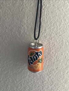 Halskette Fanta orange Soda Dose 18 Zoll Neuheit Damen Schmuck Charms - NEU - Bild 1 von 1