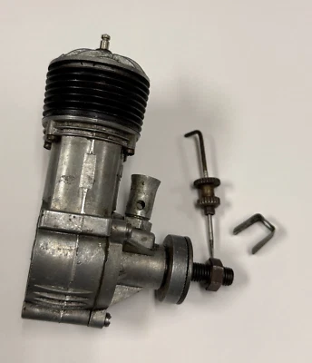 Vintage Forster F-31 1952 F 31 CL Control Line FF Free Flight Plane Motor Engine - Image 1 of 2
