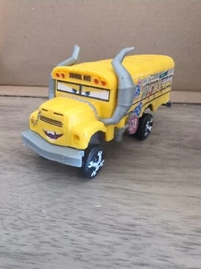 Disney Pixar Cars 3 Crazy 8 Crashers Miss Fritter Bus 2016 Plastic 6" Long - Picture 1 of 6