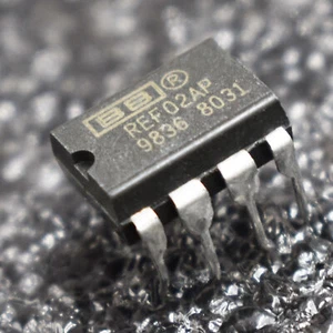 1PCS/5PCS REF02AP REF02 8PINS BB +5V Precisione TENSIONE RIFERIMENTO IC B2AM - Foto 1 di 5