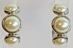 Vintage Silver Tone Hoop Faux Pearl Estate Costume Fashion Earrings - Picture 1 of 8