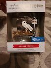 Hallmark 3HCM0884 Harry Potter Luggage Trolley with Hedwig Ornament New