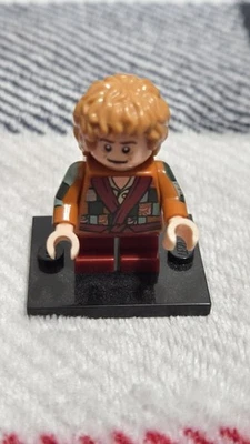 LEGO Bilbo Baggins Patchwork Coat Minifigure Hobbit LOTR lor091 Mini Figure Lot - Image 1 of 2
