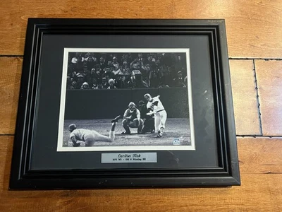 1975 WORLD SERIES RED SOX WORLD SERIES CARLTON FISK HOMERUN Framed 13"X16" - Image 1 of 4