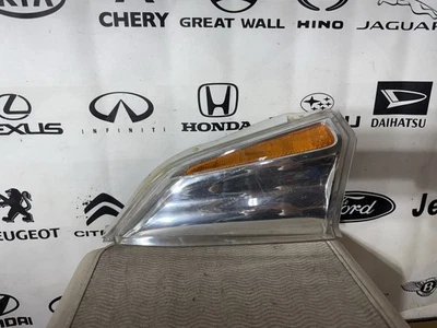 2011 - 2017 年日产 Leaf 左前转向信号 原始设备制造商 — 第 1/4 张图片