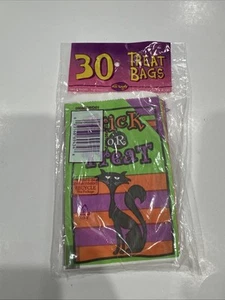 Vintage Paper Trick or Treat Bags Fun World 90s Halloween 30 Bags 1995 #15 - Picture 1 of 4