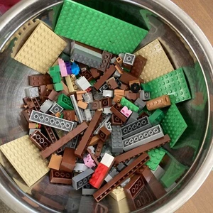 LEGO Minecraft (21115) First Night Incomplete W/ Manual No Box (2014) - Picture 1 of 2