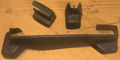 Chevy Citation 1982 asiento lateral del conductor moldeado cubierta de plástico panel de moldura usado OEM Foto 1 de 4