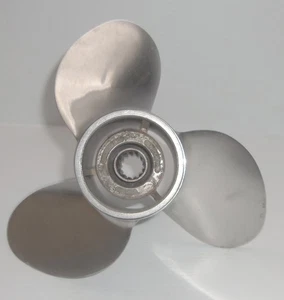 Yamaha 3-Blade Stainless Steel Propeller - 10 1/2x13 - 13 Tooth - G 13 - Picture 1 of 20