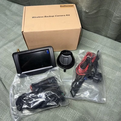 DoHonest Digital Wireless Backup Camera Monitor Kit / Waterproof - Image 1 of 4