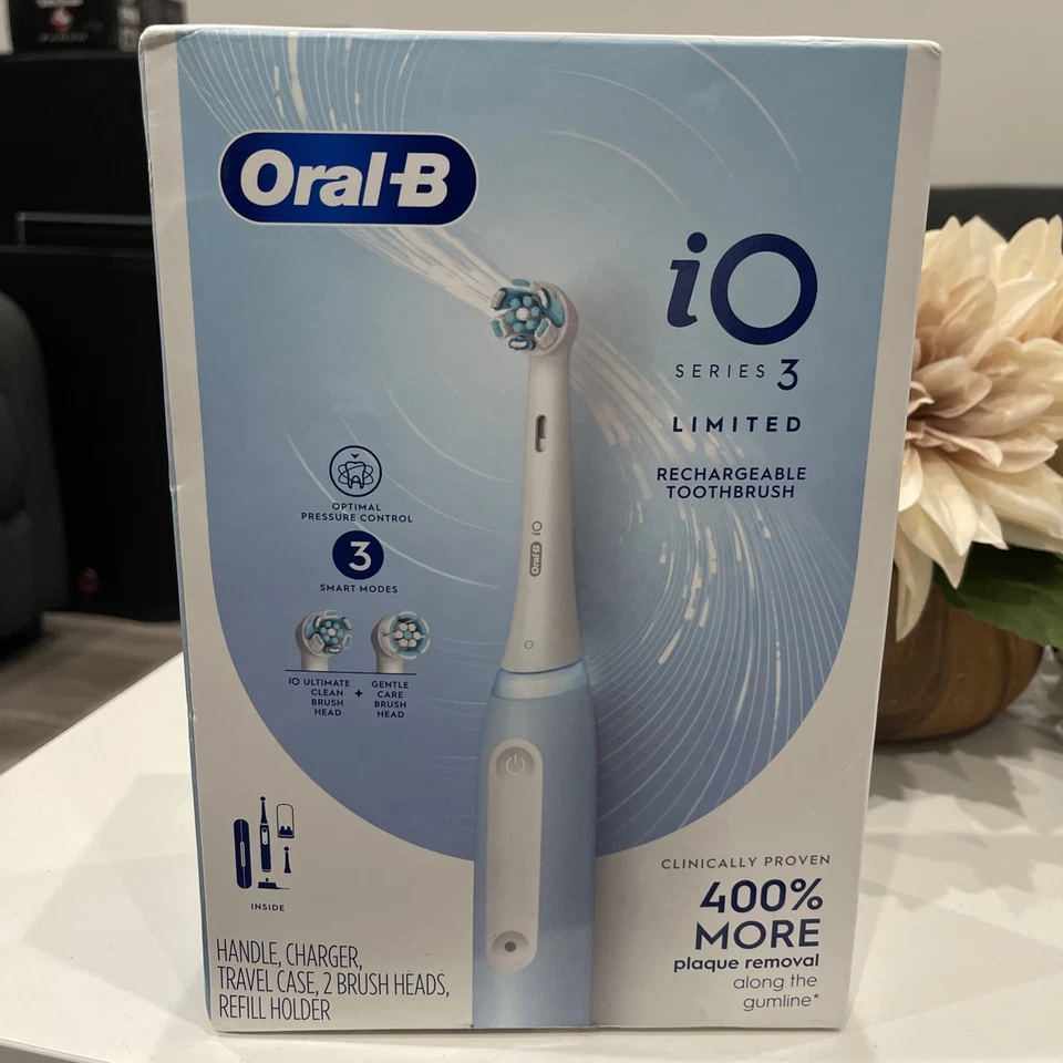 Oral-B iO Series 3 Limited Rechargeable Electric Toothbrush-Icy Blue CASE BROKEN