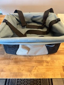 Kurgo Rover Heather Booster Dog Car Seat Small Dogs Keeps Pet Secure in Car - Picture 1 of 5