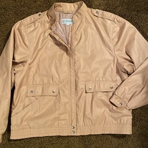 Chaqueta de Lluvia Rosa Rain Ramblers De Colección Forrada Cremallera Completa Barbie Mujeres Años 80 Usada en Excelente Condición** - Imagen 1 de 10