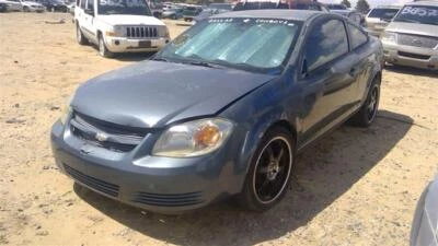 Used Front Left Exterior Door Handle fits: 2007 Chevrolet Cobalt front body colo - Image 1 of 4