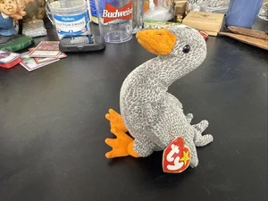Ty Beanie Babies “Honks” the Goose - Picture 1 of 4