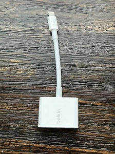 AUTHENTIQUE Belkin 3,5 mm audio + charge Rockstar POUR Apple iPhone D'OCCASION ! - Photo 1 sur 5