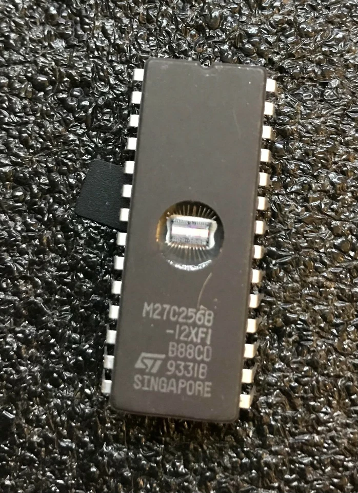 M27C256B-I2XFI CMOS EPROM DIP-28  - Image 1 of 1
