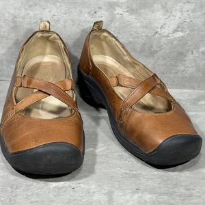 Ballerine KEEN in pelle marrone con cinturino incrociato Mary Jane da donna taglia 9,5 - Foto 1 di 14