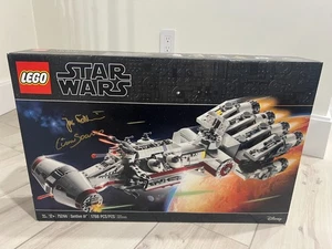 LEGO Star Wars: Tantive IV (75244) FIRMADO Star Wars Celebration 2019 (1/250) NUEVO - Imagen 1 de 24