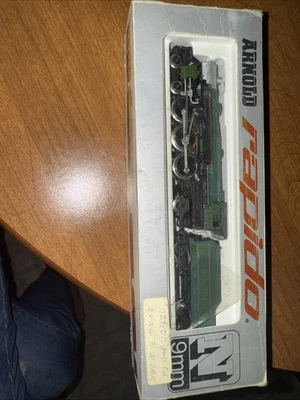 [T-N] Arnold Rapido 0228 S Pacific 4-6-2 Southern 5312 Steam LOCO & Tender - Image 1 of 3