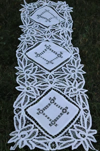 Vintage Battenberg Tape Bobbin Lace Table Runner Batten 57" by 17" white drawn - Picture 1 of 8