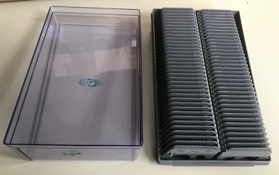 Slide projector cassette tray X 2 30  for LEICA P150 & P255 + storage box - Image 1 of 4