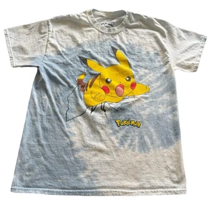 Camiseta Pokemon Pikachu Tie Dye M Azul Adulto Nintendo Rara Edición Limitada Camiseta - Imagen 1 de 6