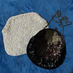 Lot Of 2 Vintage La Regale Beaded 1 Black And Copper 1 White Small Old Fashion - Picture 1 of 4