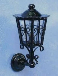 Dollhouse Miniature - Black Ornate Carriage Lamp, Rounded Basket, wired - Picture 1 of 1