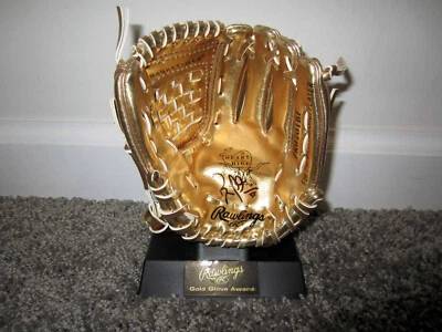 RUSSELL MARTIN Los Angeles Dodgers SIGNED Mini Gold Glove Winner Award w/ COA - Image 1 of 4