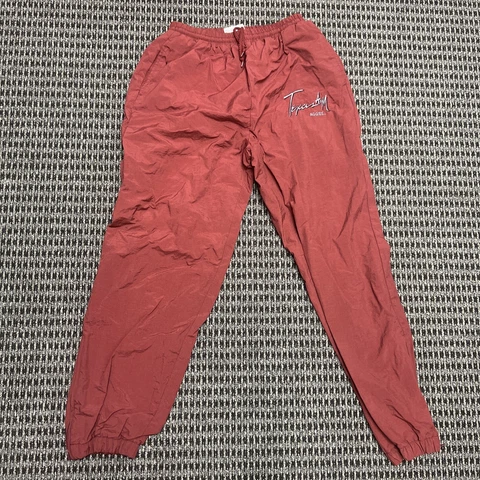 Vintage Texas AM Crable Sportswear Athletic Nylon Sweatpants Size Large Burgundy Cover