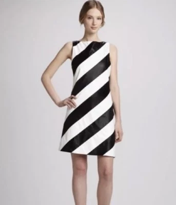 Vestido Alice + Olivia 100% cuero cordero. Nuevo con etiquetas. Talla 0. Venta al por menor - $1,000 Foto 1 de 4