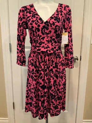 Vestido Milly Rosa y Negro Estampado Floral 100% Seda Cuello en V, Talla 8 Foto 1 de 4