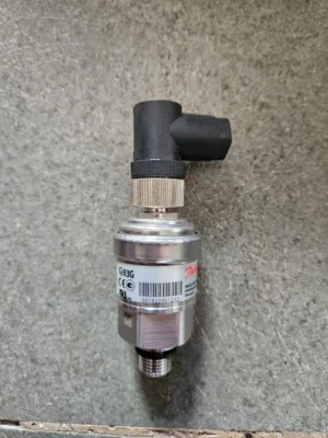 Danfoss MBS 3300 060G6325 Pressure Transmitter 0 to 10 Bar - Image 1 of 4