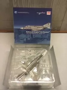 Hobby Master HA1911 1:72 F-4J Phantom VMFA-333 Shamrock 201 Marines USS America - Bild 1 von 24