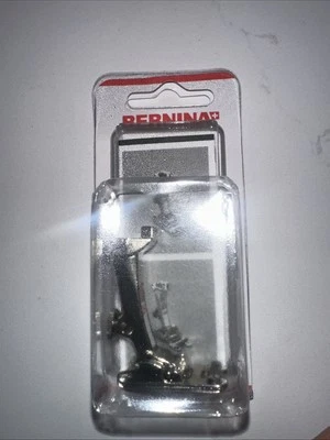 Bernina Jeans Foot # 25 Cording NEW in Box* - Image 1 of 4