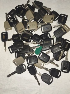 Oem Used Ford Keys Lot Of 47 - Picture 1 of 3