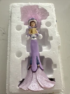 Thomas Kinkade Figurine, Commitment to Caring Collection - Serenade of Strength - Picture 1 of 4