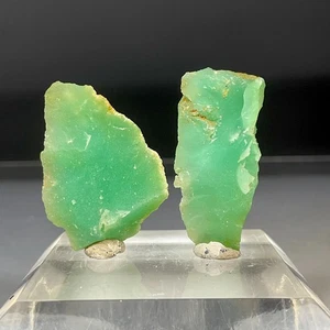SS Rocks - 2 Chrysoprase (Australia) 8.7g total - Picture 1 of 5