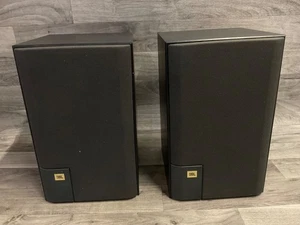 JBL J520M Studio MONITOR BOOKSHELF SPEAKERS (2) Black - 8 OHMS - MADE IN USA - Picture 1 of 12